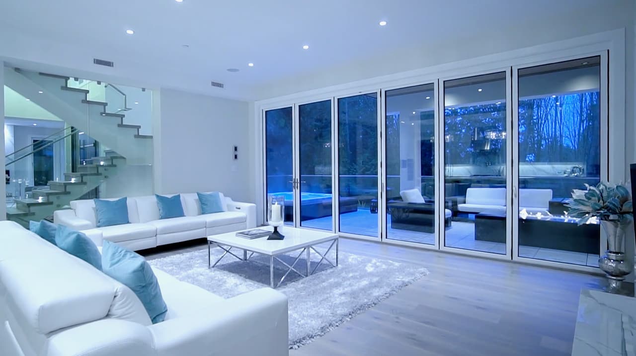 5 + 1 folding door configuration