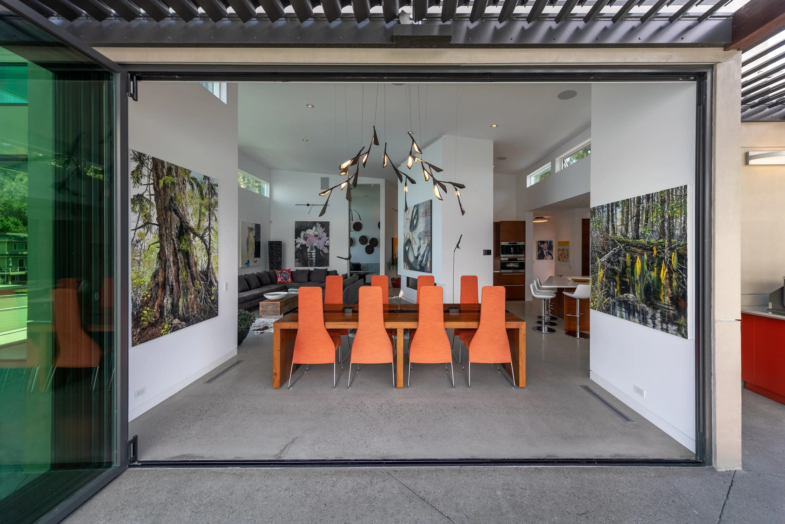 Artistic Dining - Premium Windows & Doors